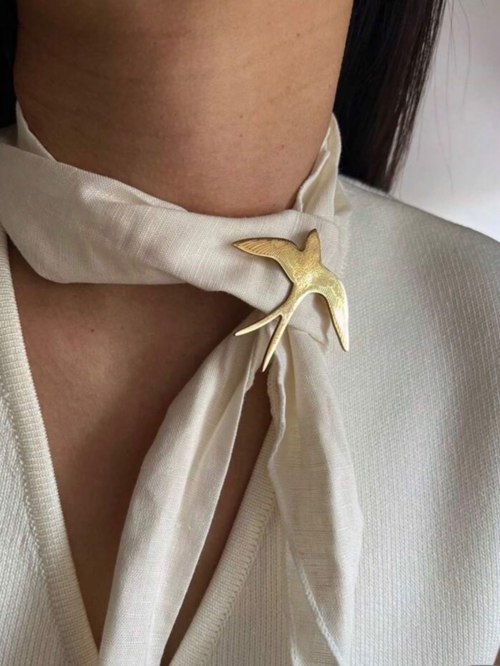 Vintage Brushed Gold Swallow Bird Brooch Pin |Sparrow Scarf Pin | Timeless | New
